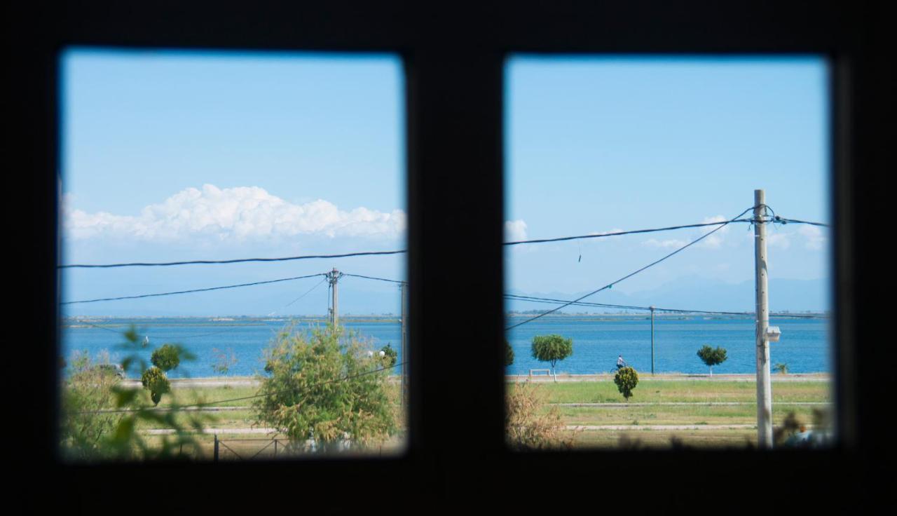 Sealake View Missolonghi Экстерьер фото